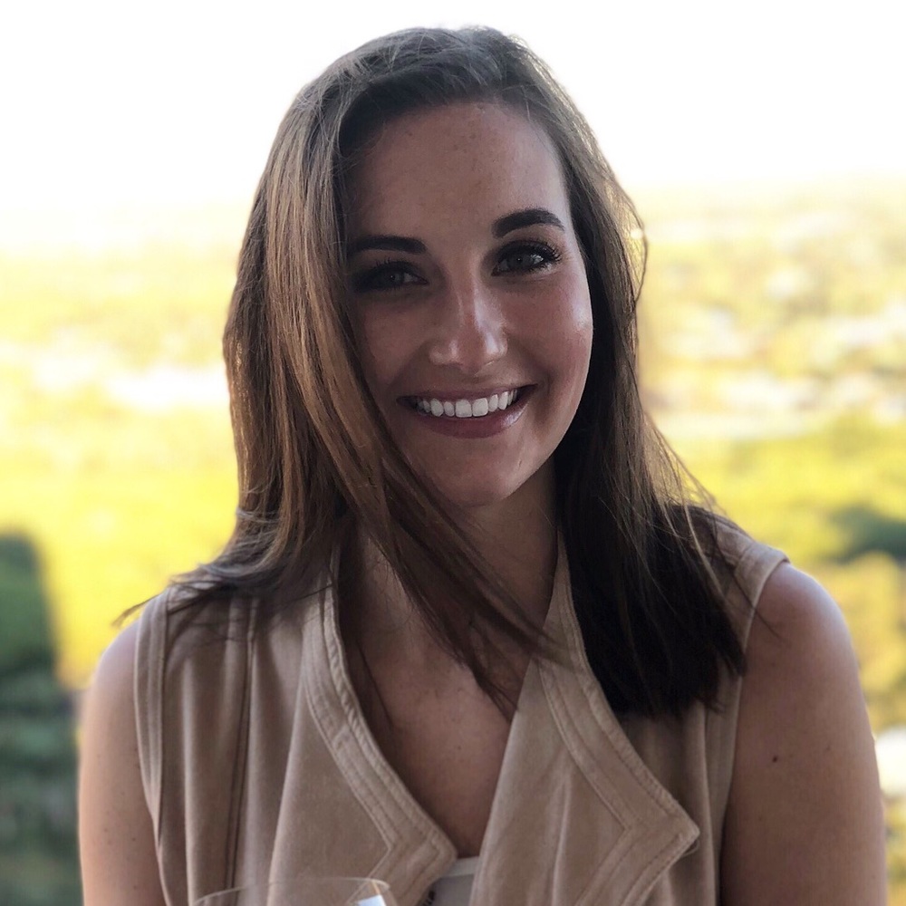 Meet your Posher, Emily